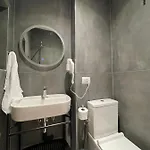 Ladi ホテル ティラナ