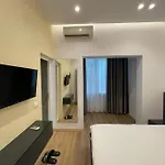 ホテル Ladi ティラナ