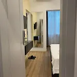 Hotell Ladi Tirana