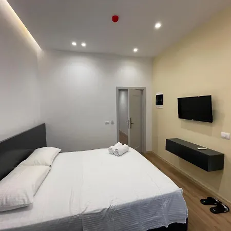 Ladi 酒店 地拉那