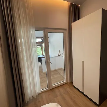 Ladi Hotel