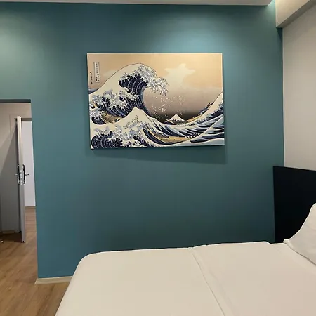 Ladi Hotel 4*