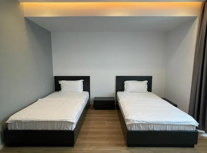 Ladi Szálloda Tirana